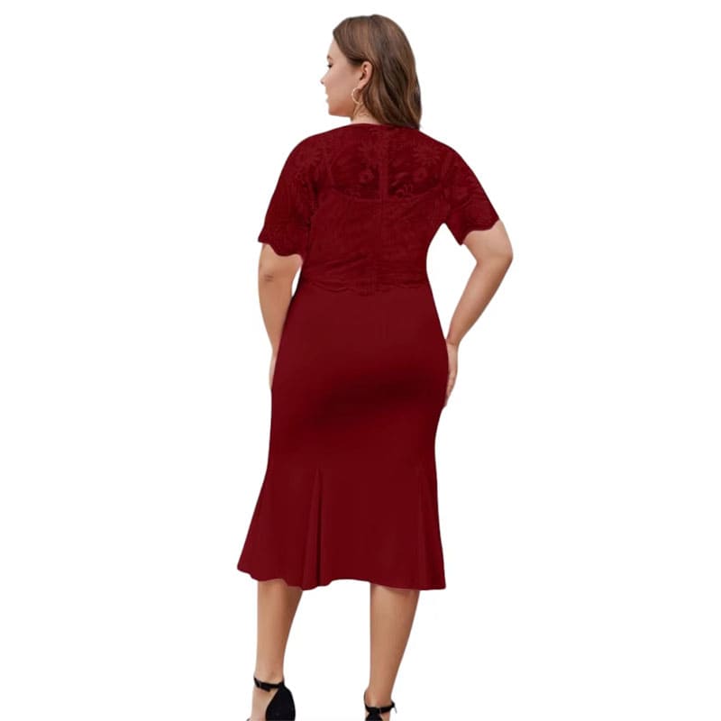 Vestido Midi Plus Size de Festa Mavie