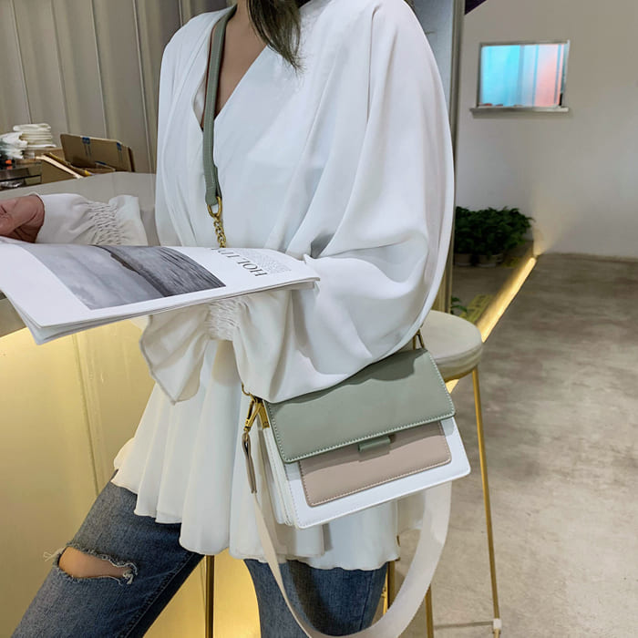 Bolsa Feminina De Ombro Alícia