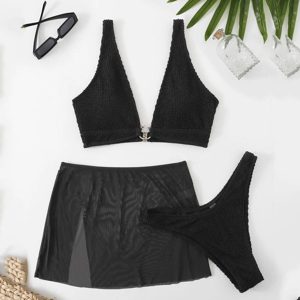 Conjunto Biquíni Preto com Saia Loreta