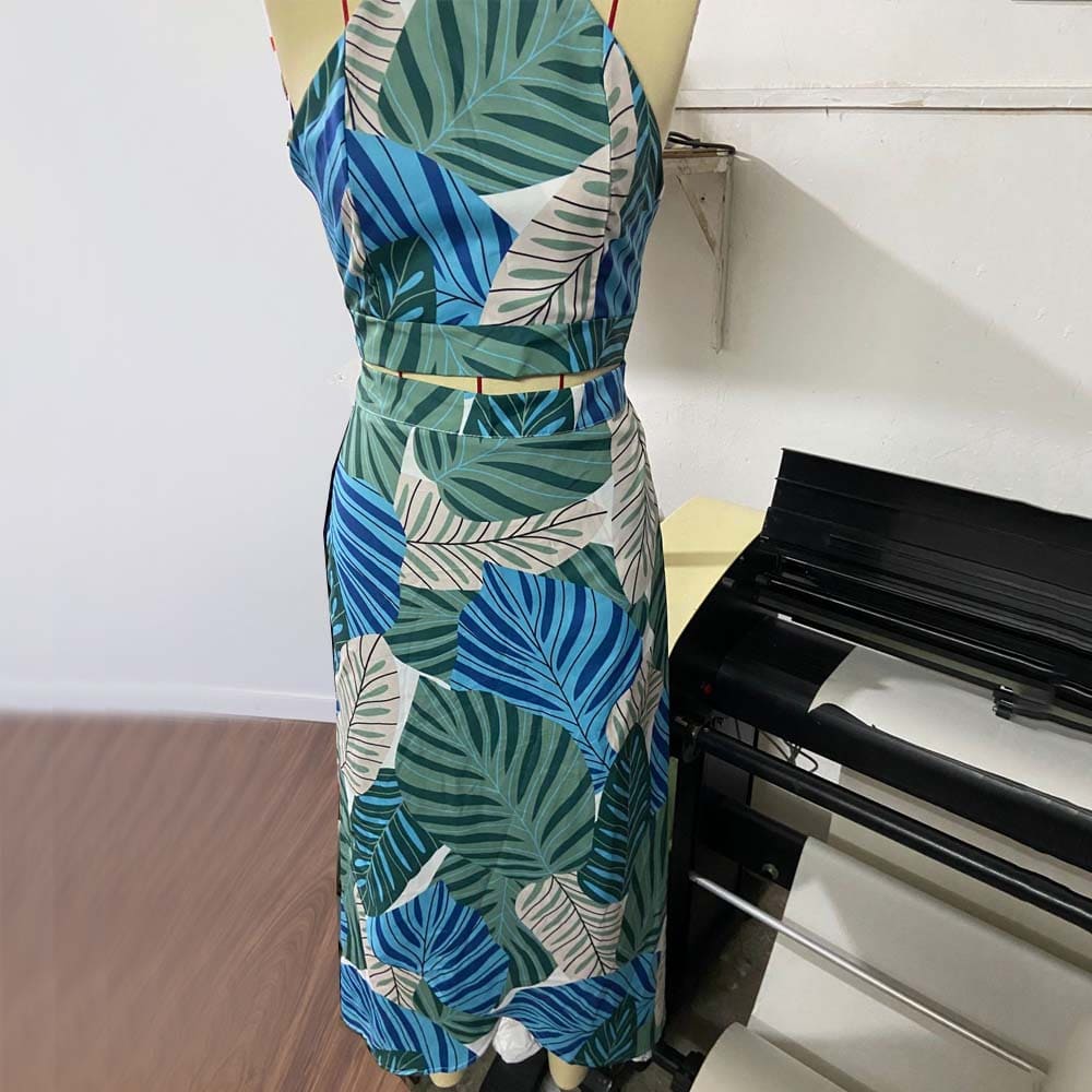 Conjunto Feminino Top e Saia Carla