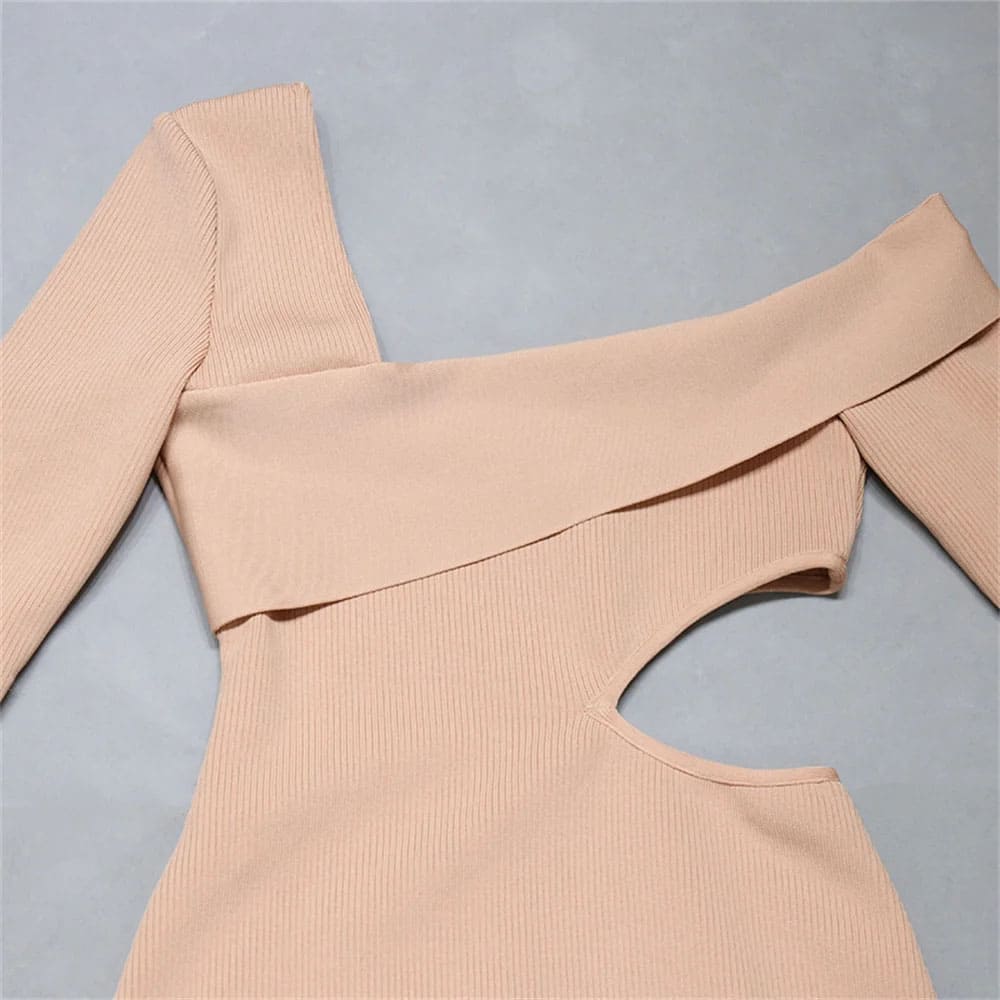 Vestido Curto de Festa Bege Assimétrico Manuela