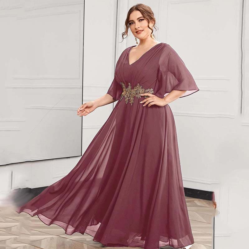 Vestido Longo Plus Size Bordado Angelina