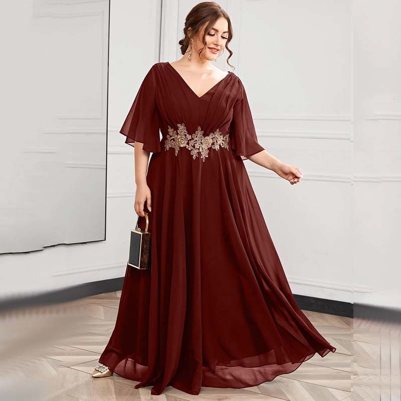 Vestido Longo Plus Size Bordado Angelina