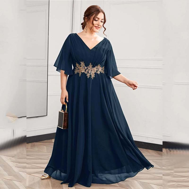 Vestido Longo Plus Size Bordado Angelina