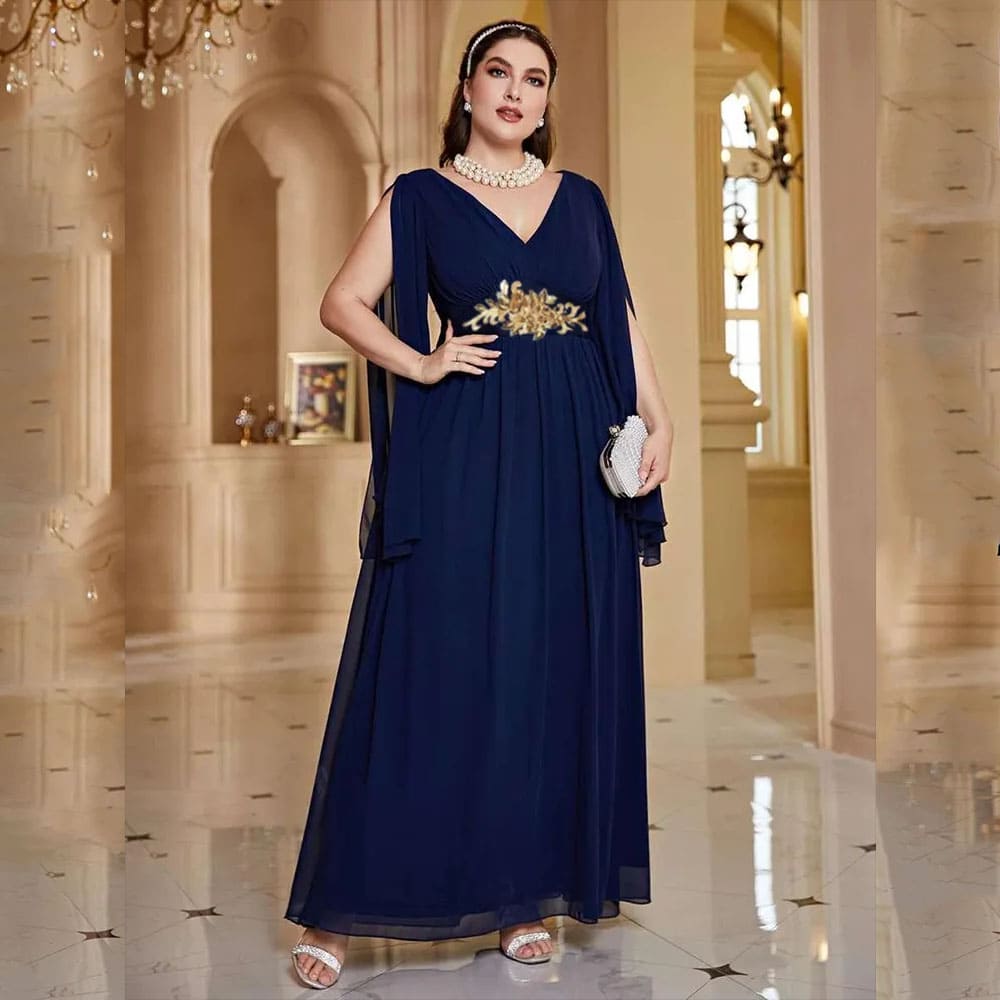 Vestido Longo Plus Size Bordado Cintia