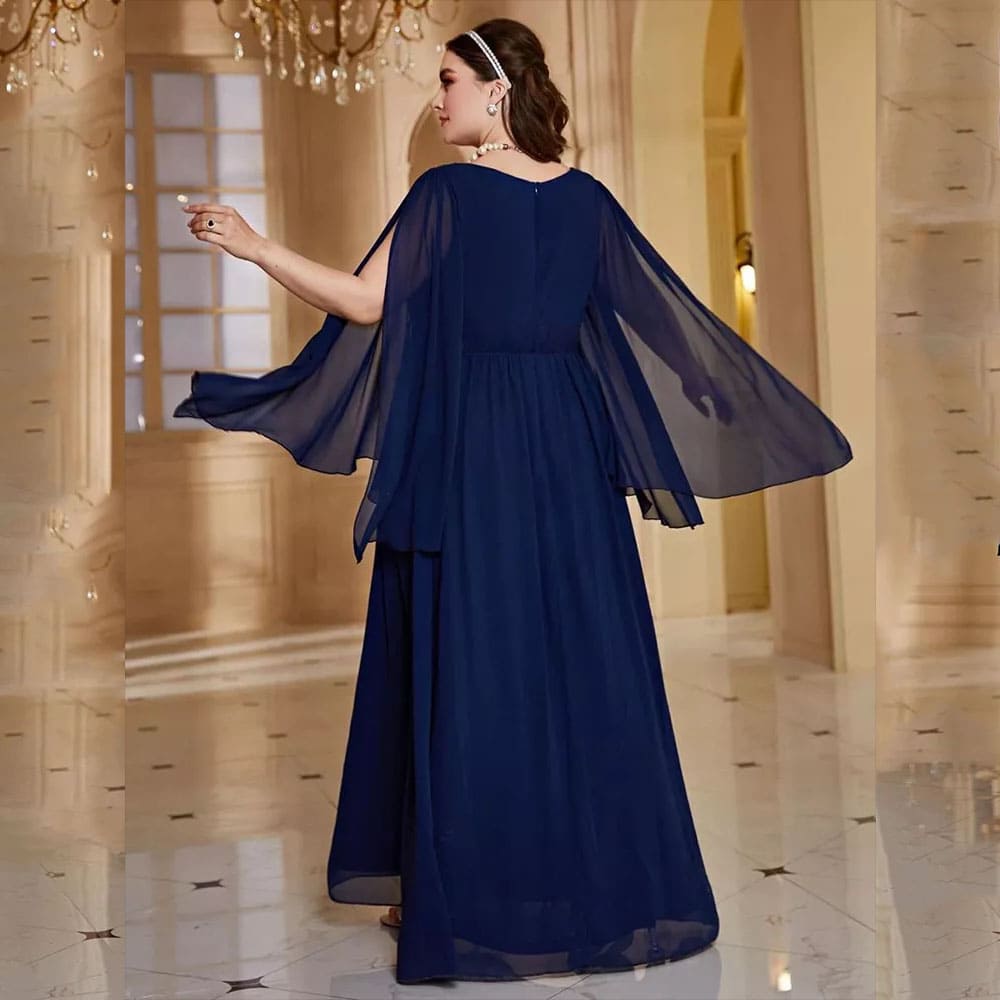 Vestido Longo Plus Size Bordado Cintia