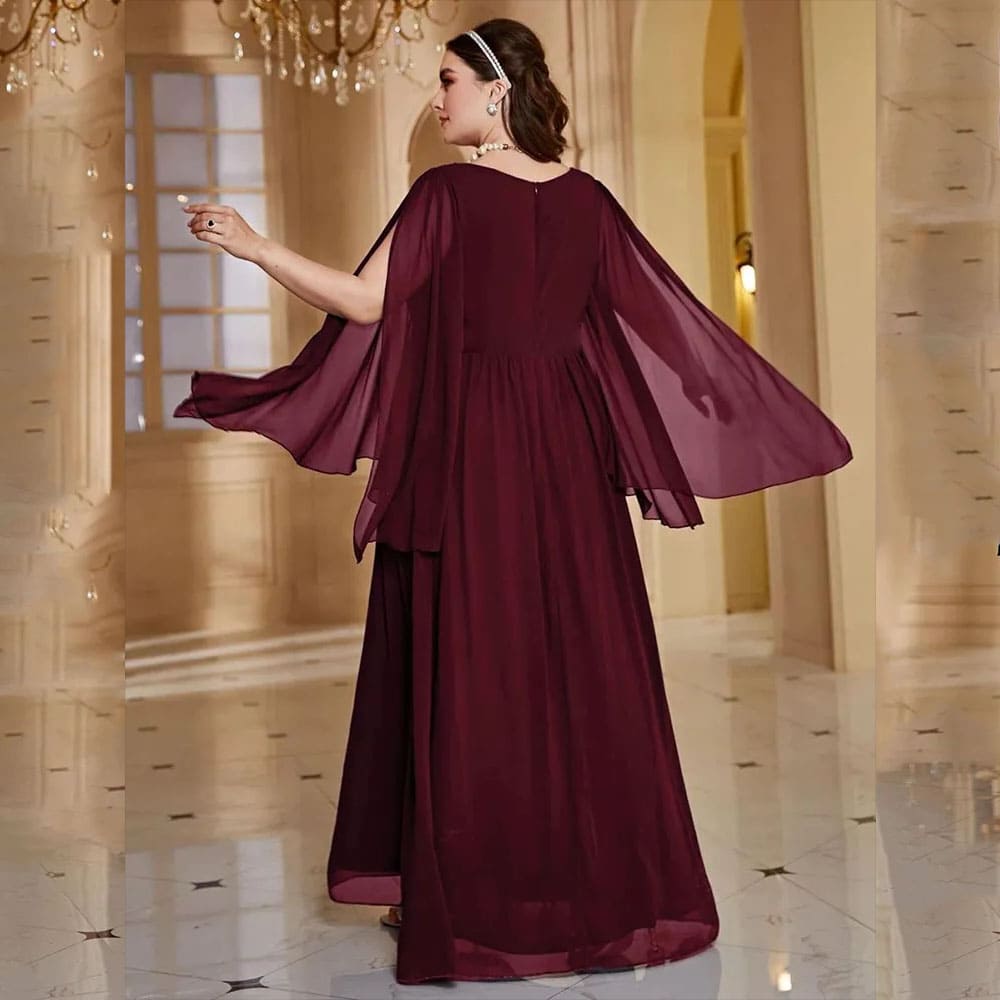 Vestido Longo Plus Size Bordado Cintia