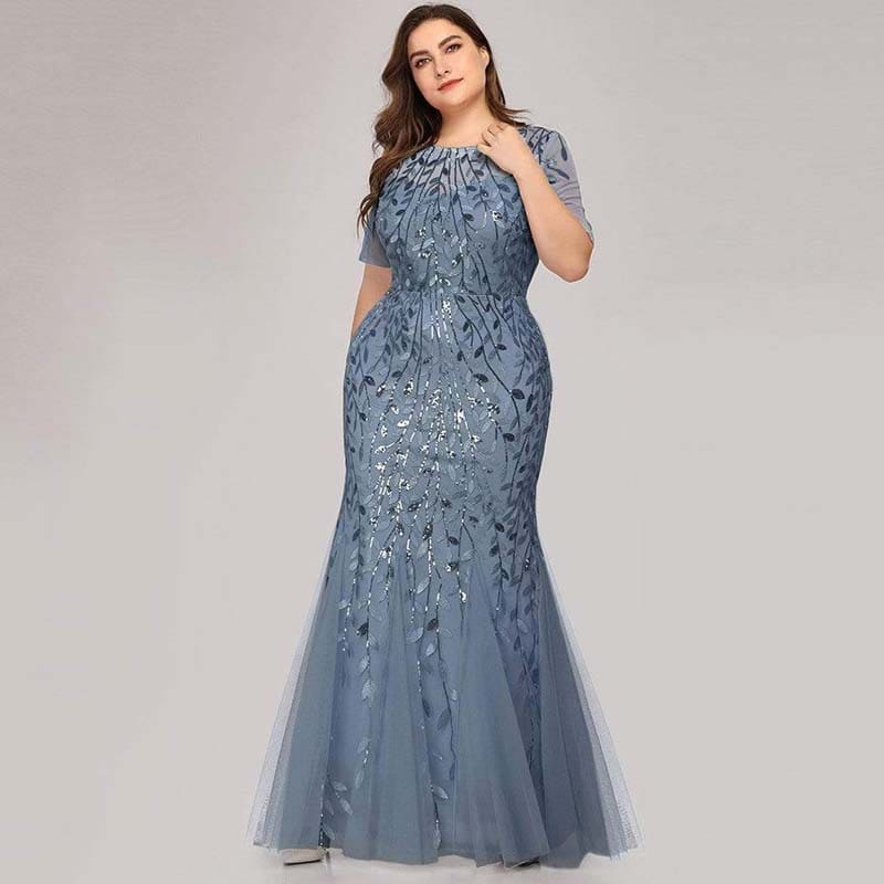 Vestido Longo Plus Size Folhas Sara