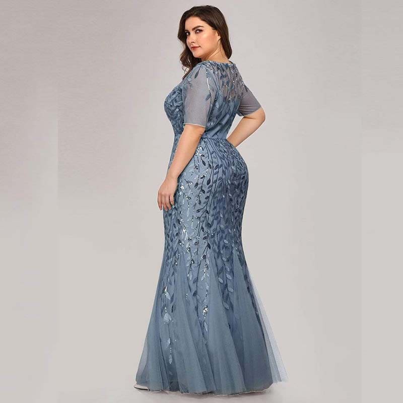 Vestido Longo Plus Size Folhas Sara