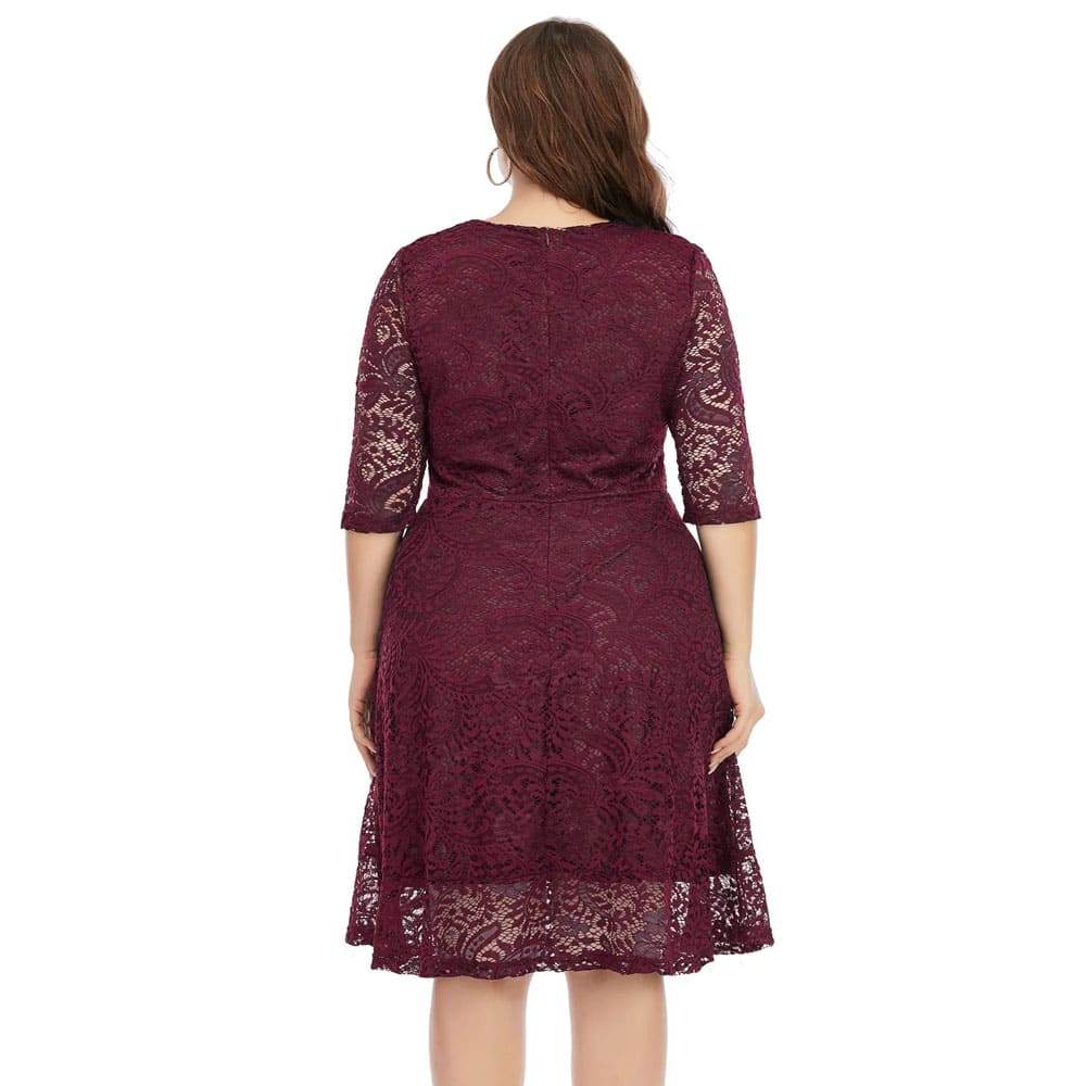 Vestido Midi Plus Size de Festa Renda Alice
