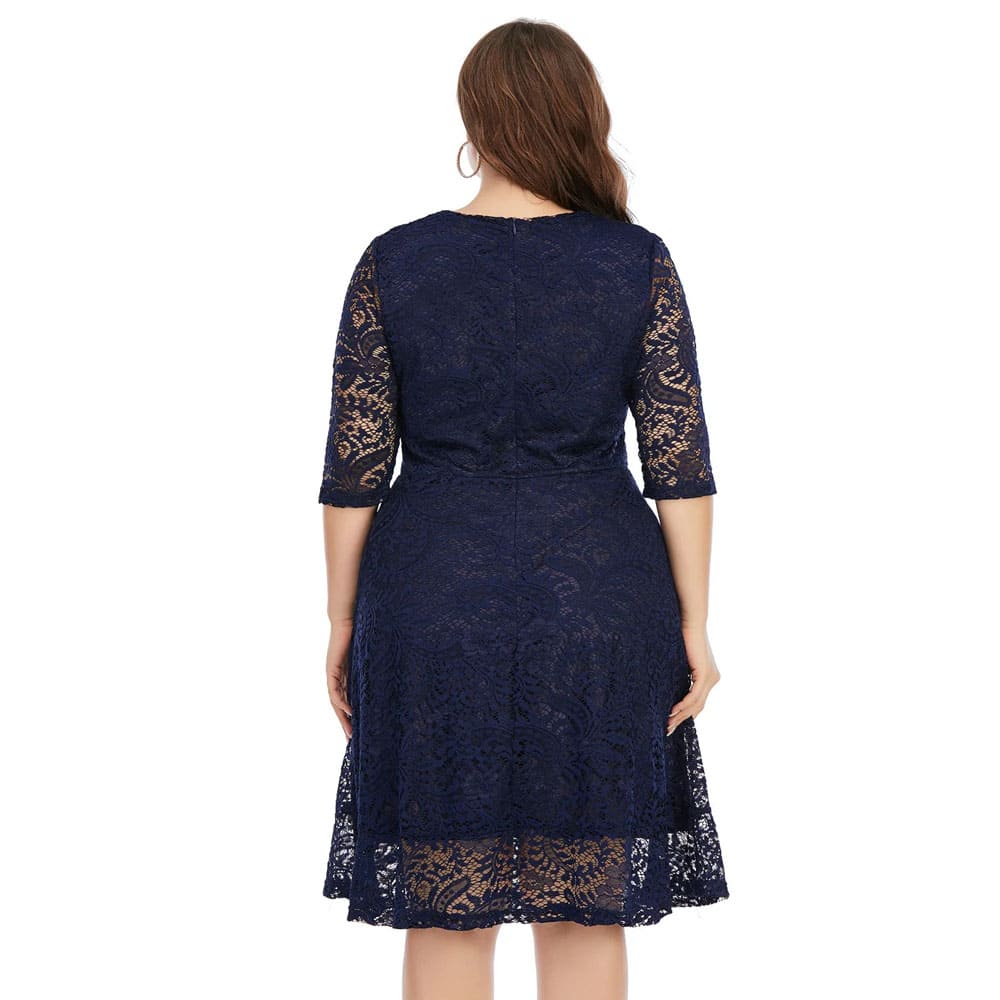 Vestido Midi Plus Size de Festa Renda Alice