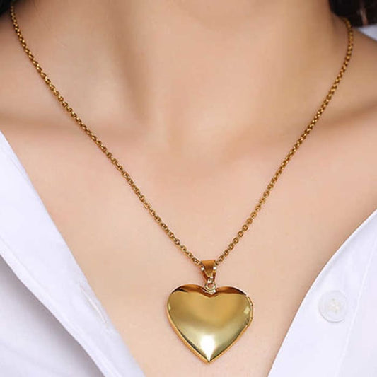 Colar Feminino Medalhão Coração Passion