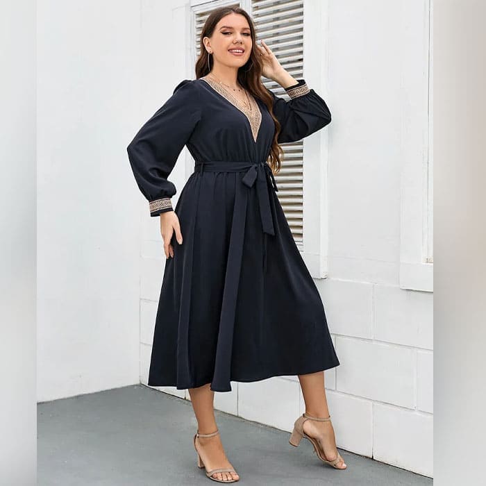 Vestido Midi Plus Size Manga Longa Débora