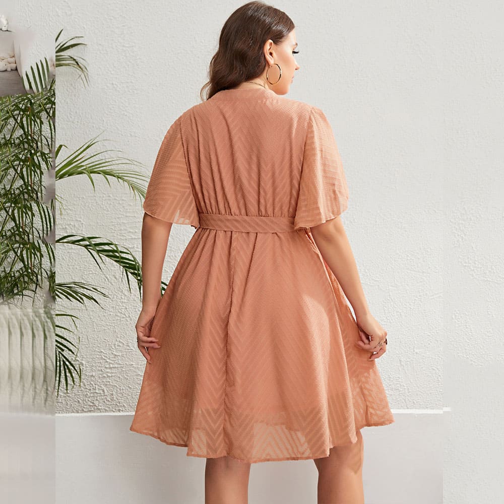 Vestido Midi Plus Size Rosa Simone